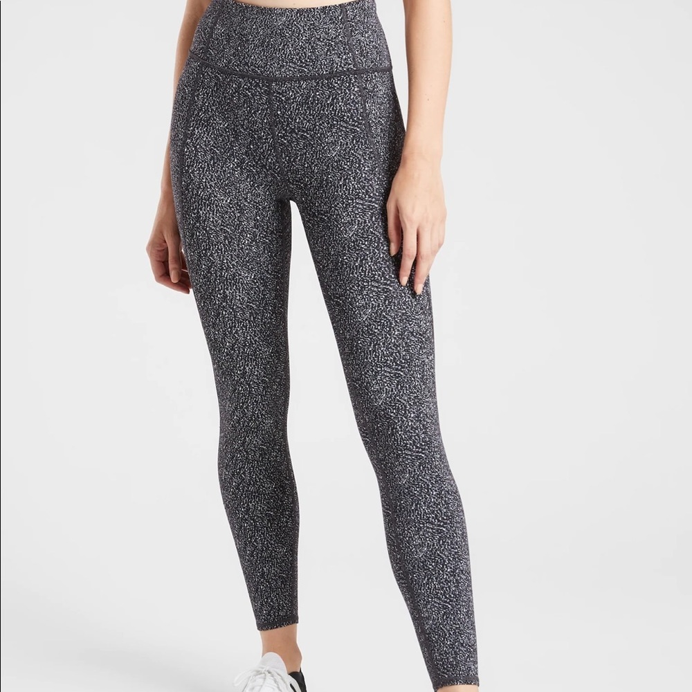 Athleta Lightning Static 7/8 Black and White Leggings